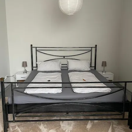 Zentrum/hauptbahnhof Apartment *