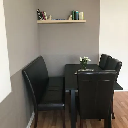 Zentrum/hauptbahnhof Apartment *